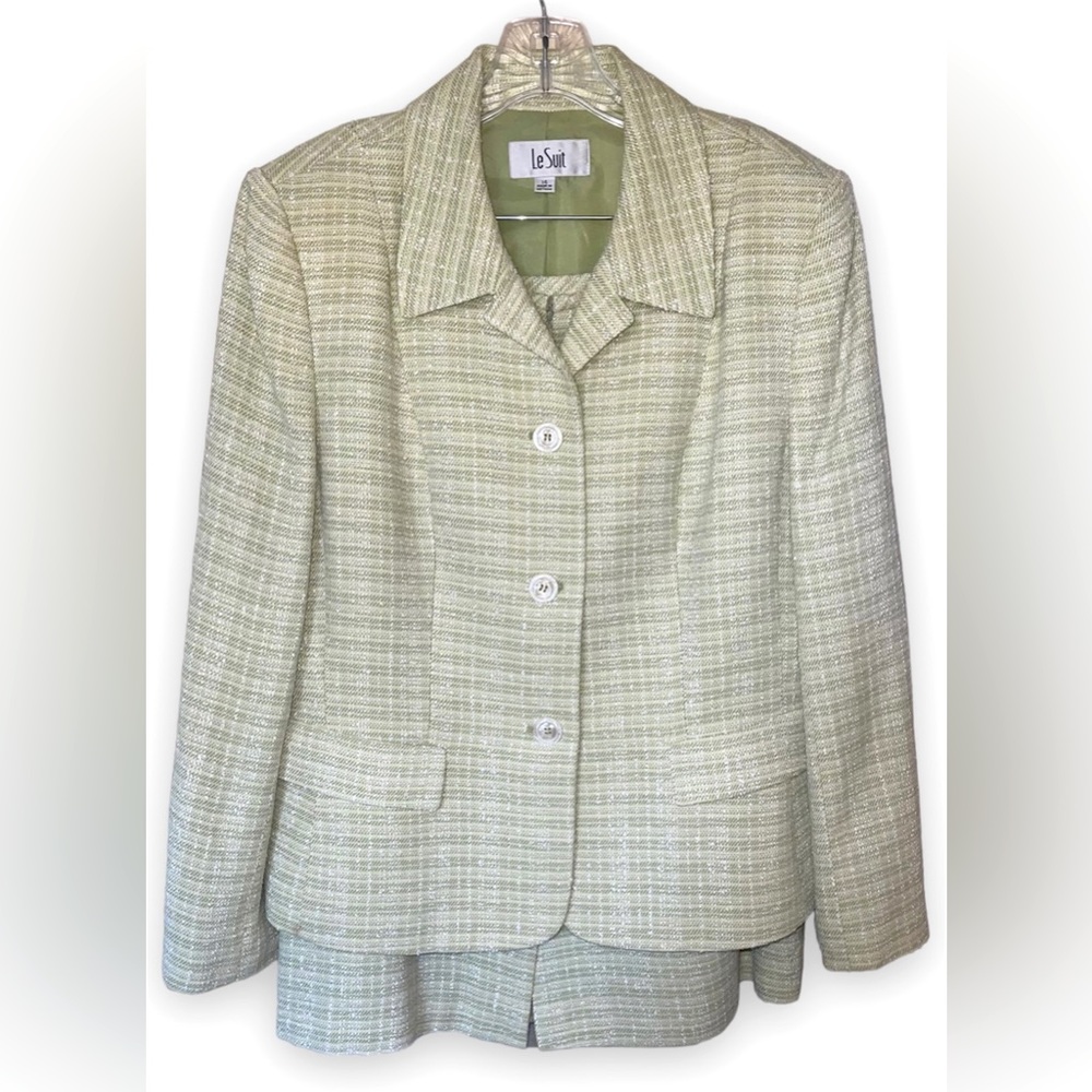Le suit skirt & blazer size 14 mint green and khaki green